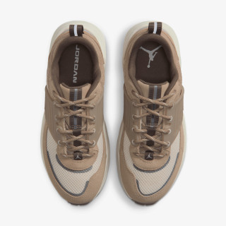 NIKE Superge Jordan Trunner O/S 