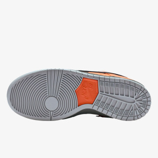 NIKE Superge Dunk Low 