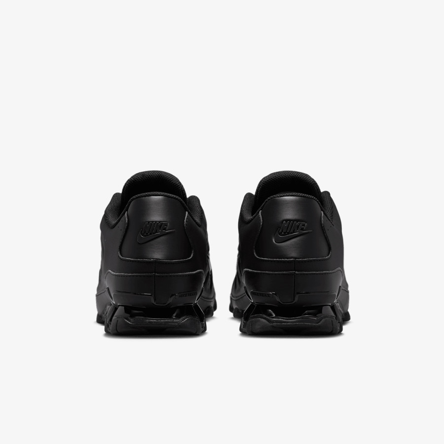 NIKE Superge Reax 8 