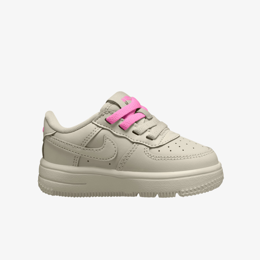 NIKE Superge FORCE 1 LOW EASYON FL BT 