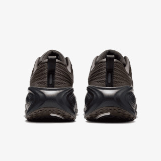 NIKE Superge NIKE VOMERO PLUS CN 