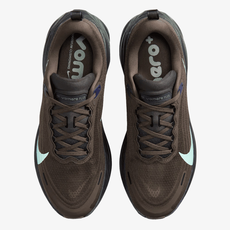 NIKE Superge NIKE VOMERO PLUS CN 