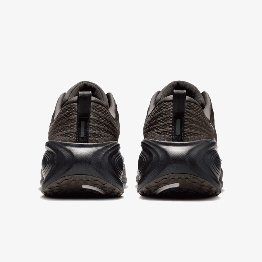 NIKE Superge NIKE VOMERO PLUS CN 