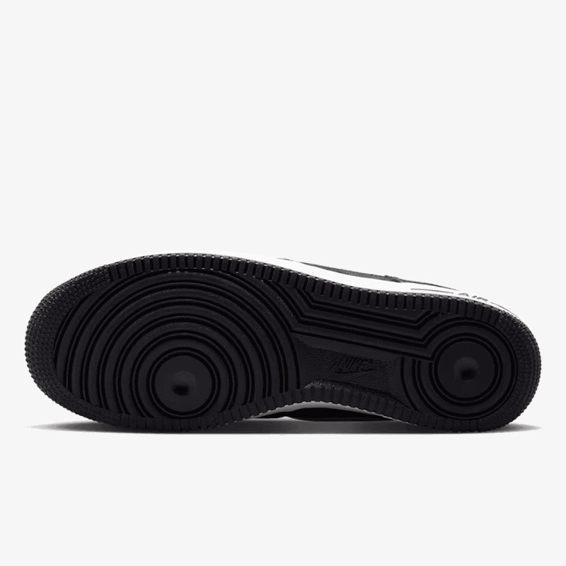 NIKE Superge NIKE AIR FORCE 1 '07 LV8 