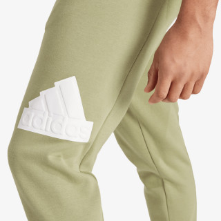 adidas SPODNJI DELI TRENIRKE Future Icons Badge of Sport 