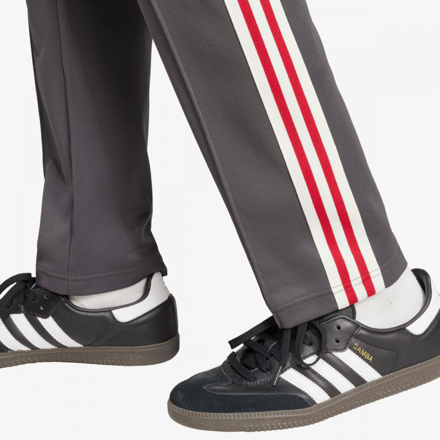 adidas SPODNJI DELI TRENIRKE Manchester United 