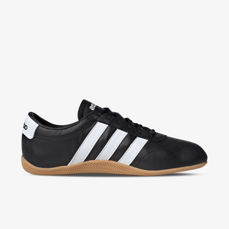 adidas Superge Grand Court 