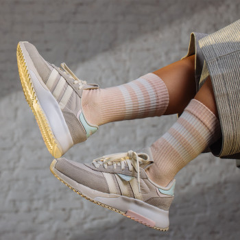 adidas Superge Retropy F2 