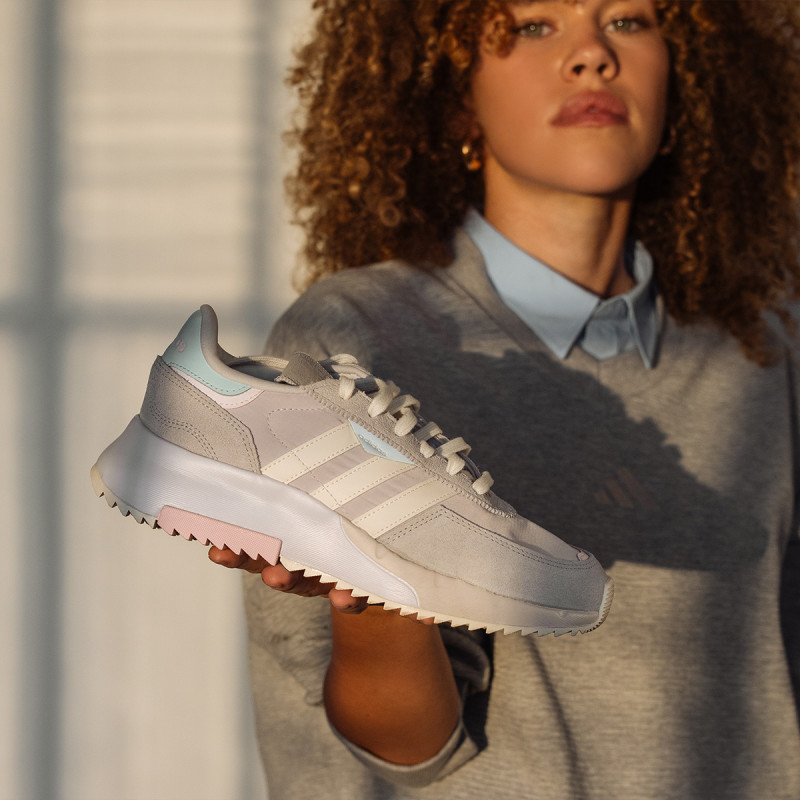 adidas Superge Retropy F2 