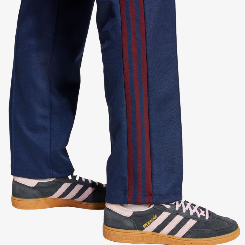 adidas SPODNJI DELI TRENIRKE GRFX TRACKPANTS 
