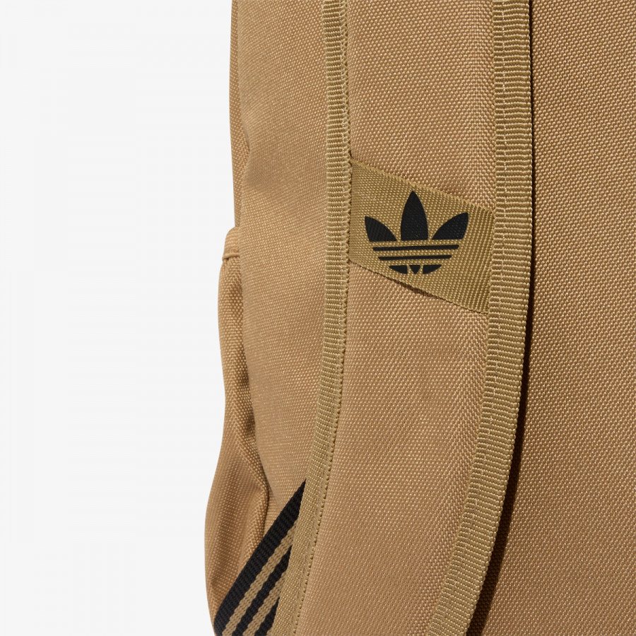 adidas Nahrbtnik Adicolor Classic 