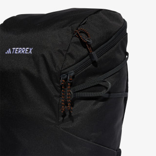 adidas Nahrbtnik Terrex Xploric 