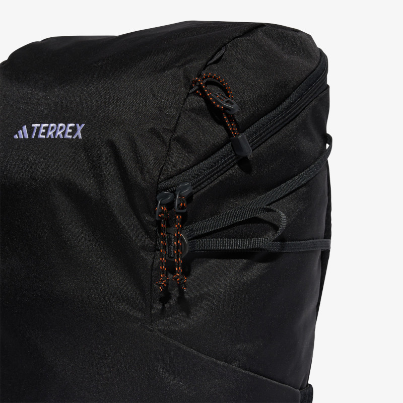 adidas Nahrbtnik Terrex Xploric 