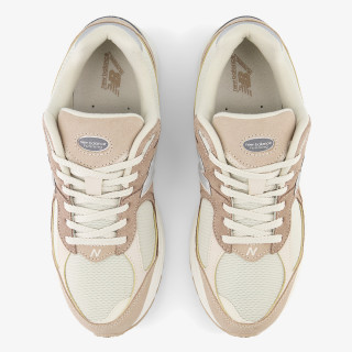 NEW BALANCE Superge NEW BALANCE - 2002 