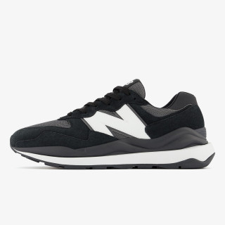 NEW BALANCE Superge 5740 