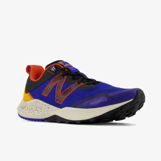 NEW BALANCE Superge NEW BALANCE MTNTRV4 