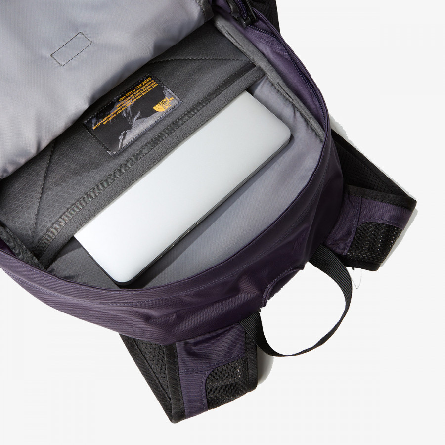 THE NORTH FACE Nahrbtnik HOT SHOT SE AMETHYST PURPLE/VIOLET 