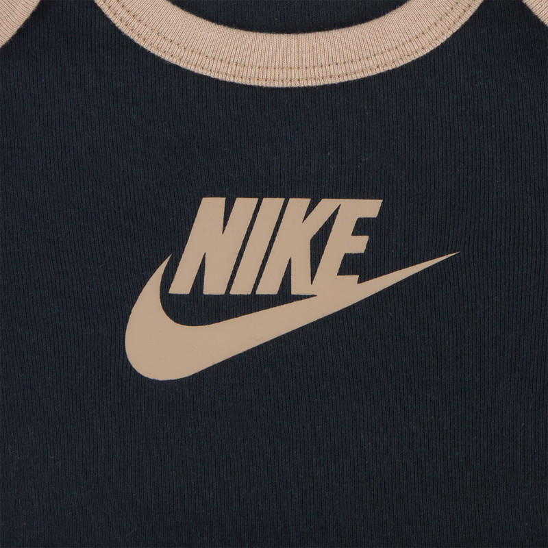 NIKE SET Your move 