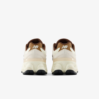 NEW BALANCE Superge K 9060 