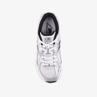 NEW BALANCE Superge K 740 