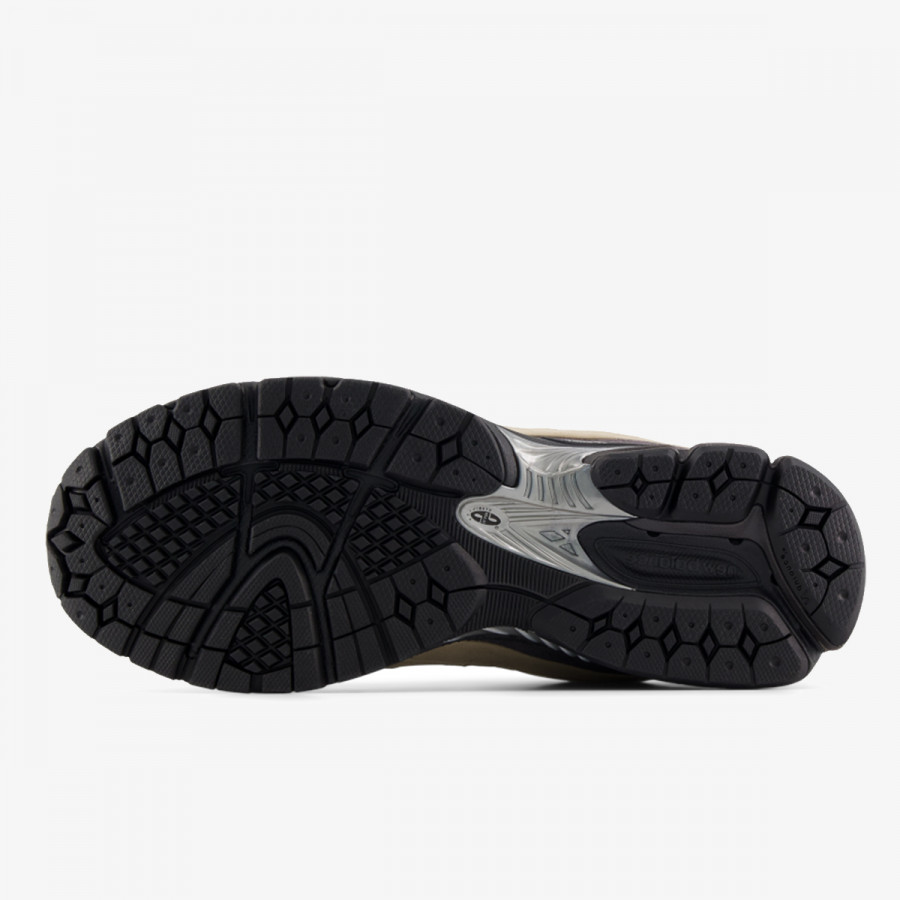 NEW BALANCE Superge 2002 