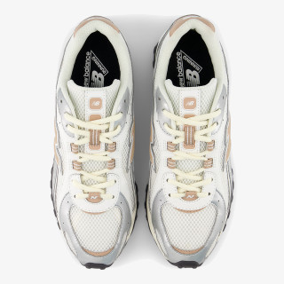 NEW BALANCE Superge 204L 