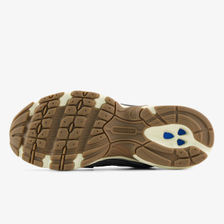 NEW BALANCE Superge 530 