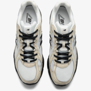 NEW BALANCE Superge 740 