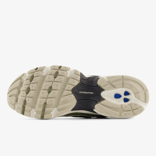 NEW BALANCE Superge 740 