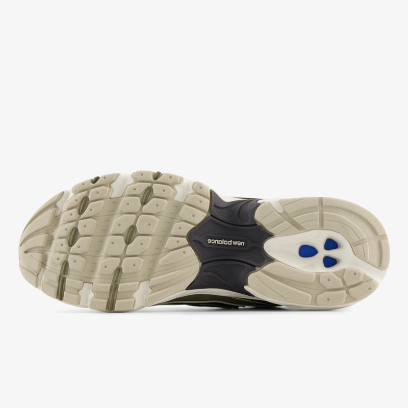 NEW BALANCE Superge 740 