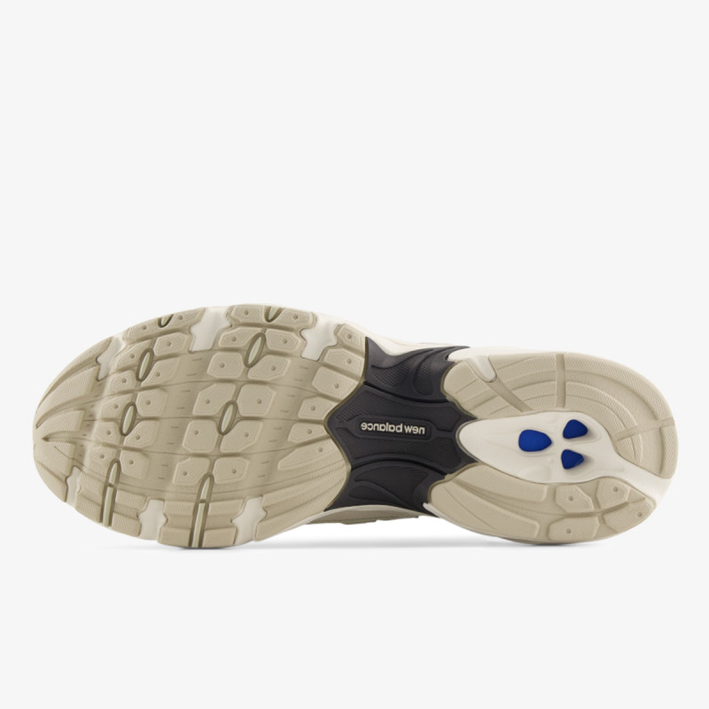 NEW BALANCE Superge 740 