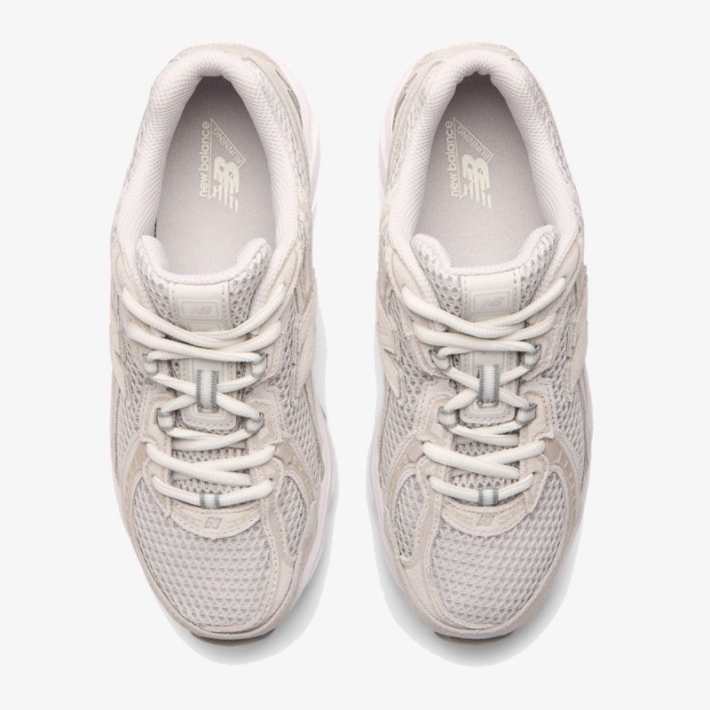 NEW BALANCE Superge U 740 
