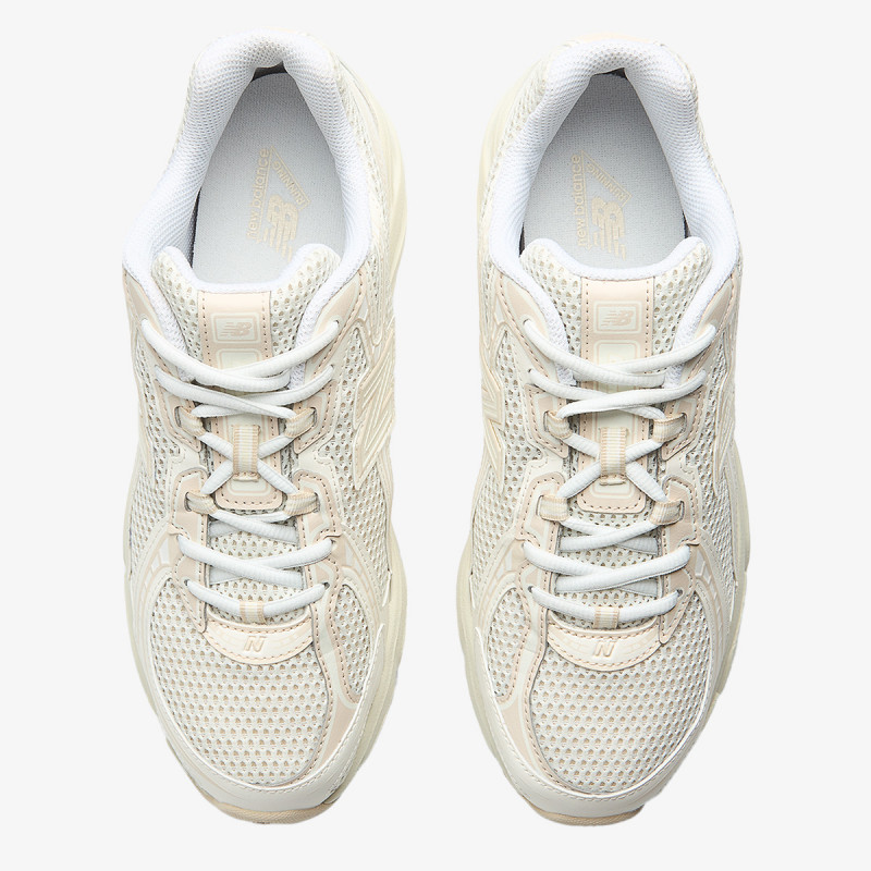 NEW BALANCE Superge 740 