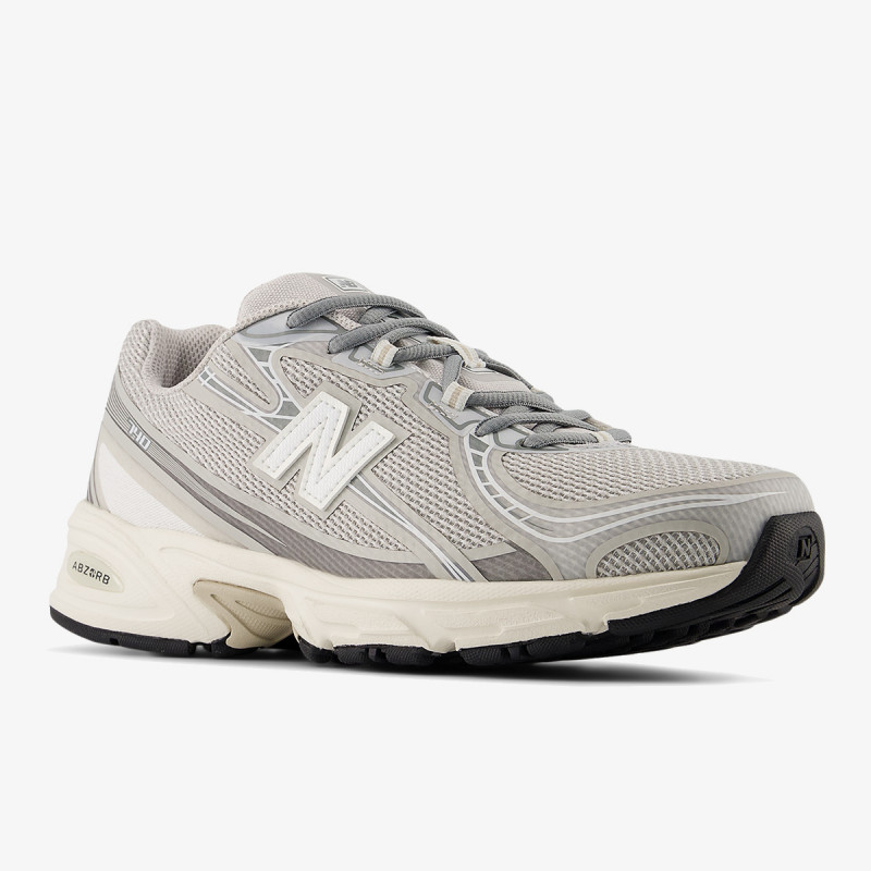 NEW BALANCE Superge 740 