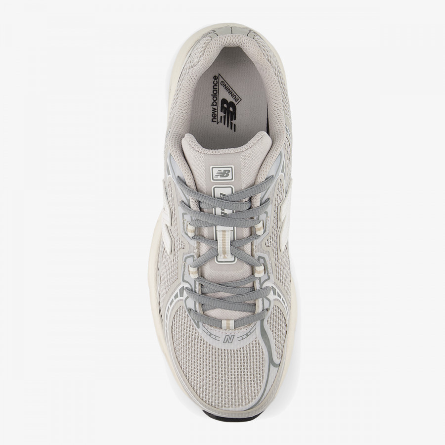 NEW BALANCE Superge 740 