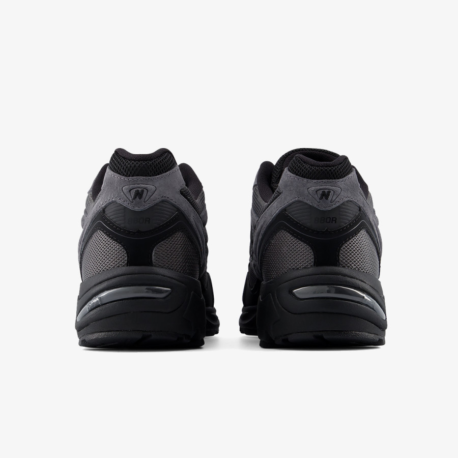 NEW BALANCE Superge 880 