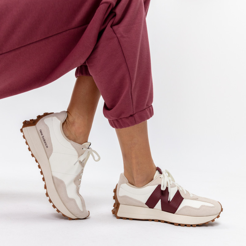 NEW BALANCE Superge 327 
